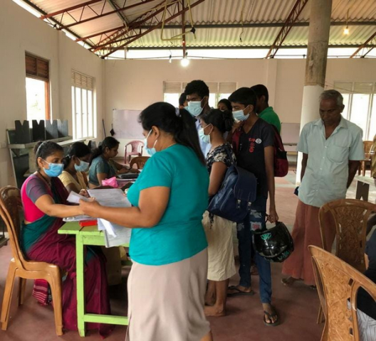 "Divisional Secretariat to your village"....mobile service in Homagama (2022-12-10)